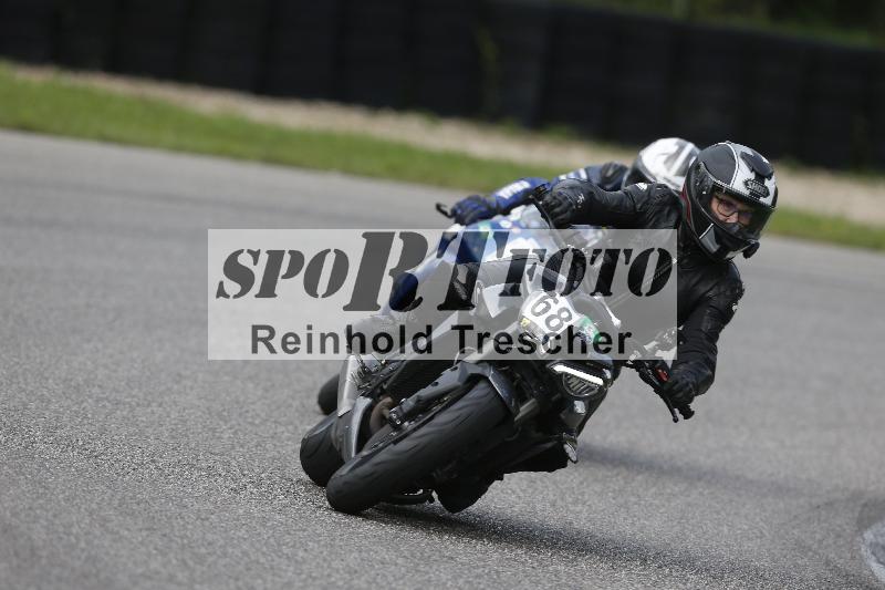 /53 16.09.2025 Track Day Domi Aegerter ADR/Gruppe gruen/68